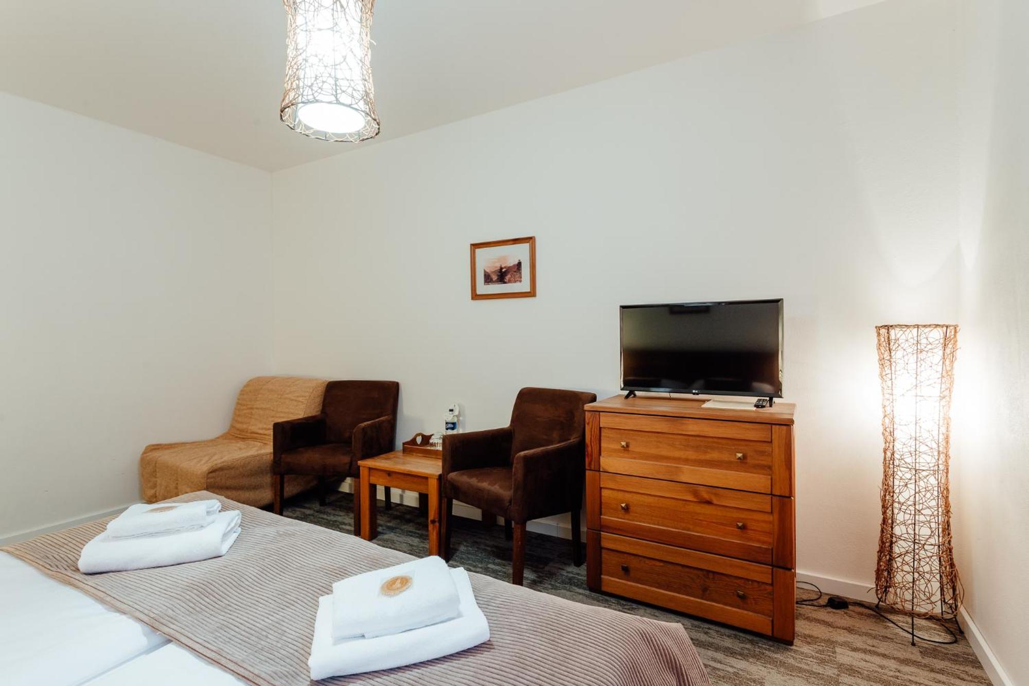 דמנובסקה דולינה Hotel Mikulasska Chata מראה חיצוני תמונה