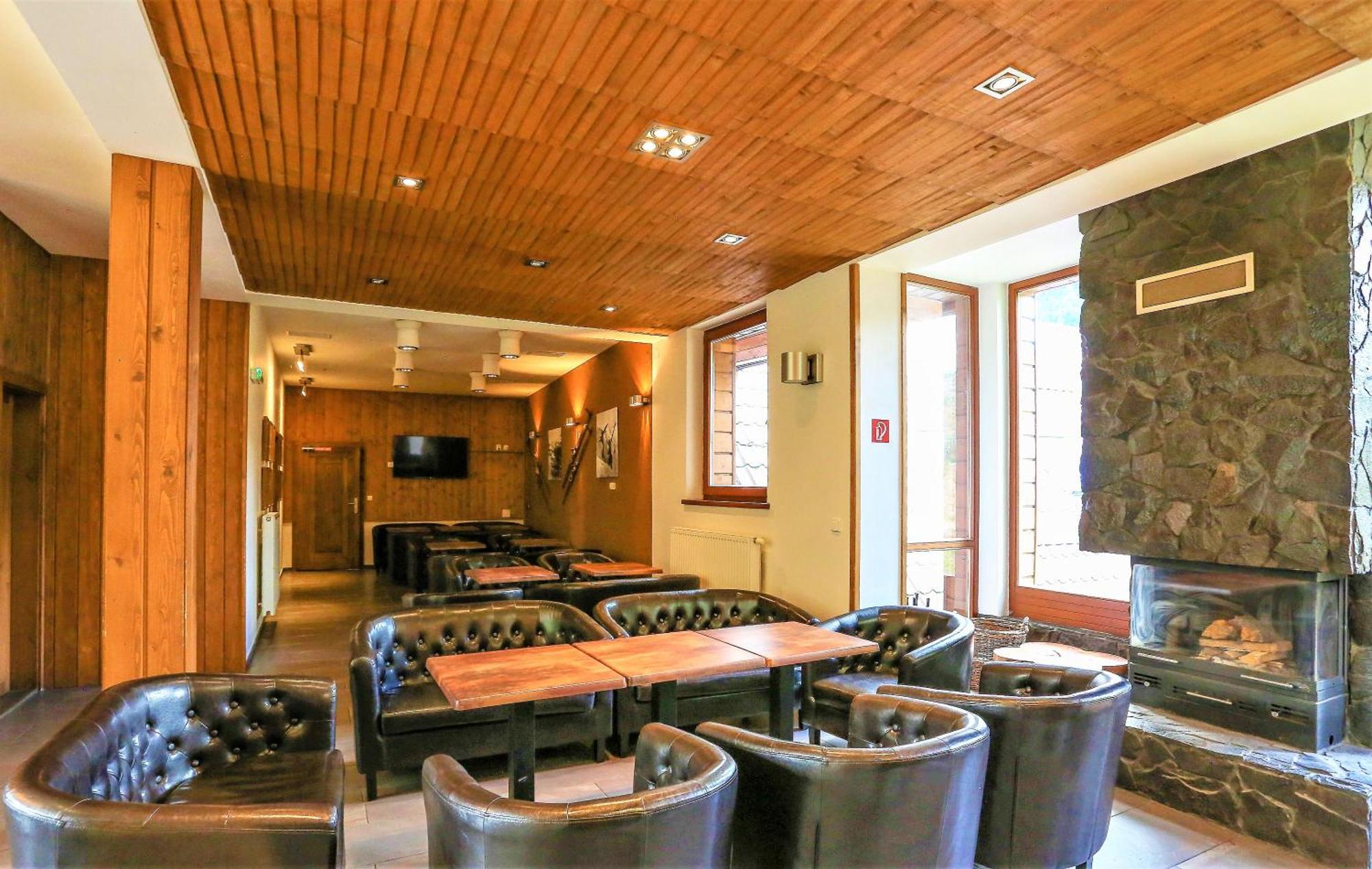 דמנובסקה דולינה Hotel Mikulasska Chata מראה חיצוני תמונה