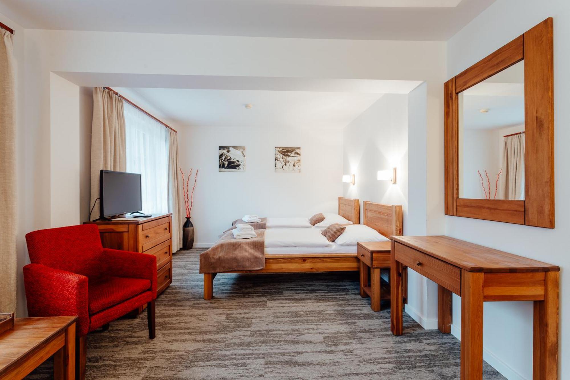 דמנובסקה דולינה Hotel Mikulasska Chata מראה חיצוני תמונה