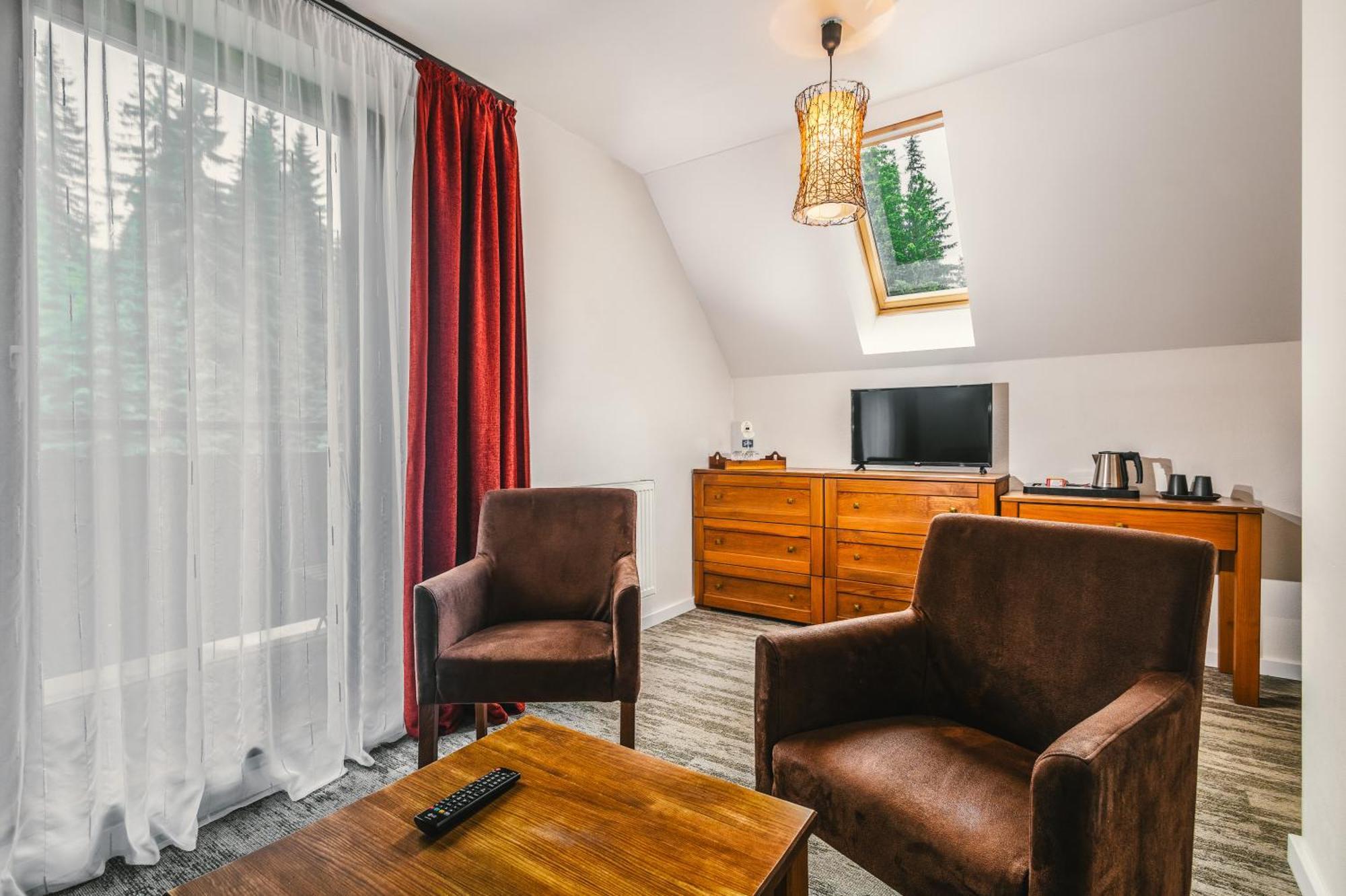 דמנובסקה דולינה Hotel Mikulasska Chata מראה חיצוני תמונה