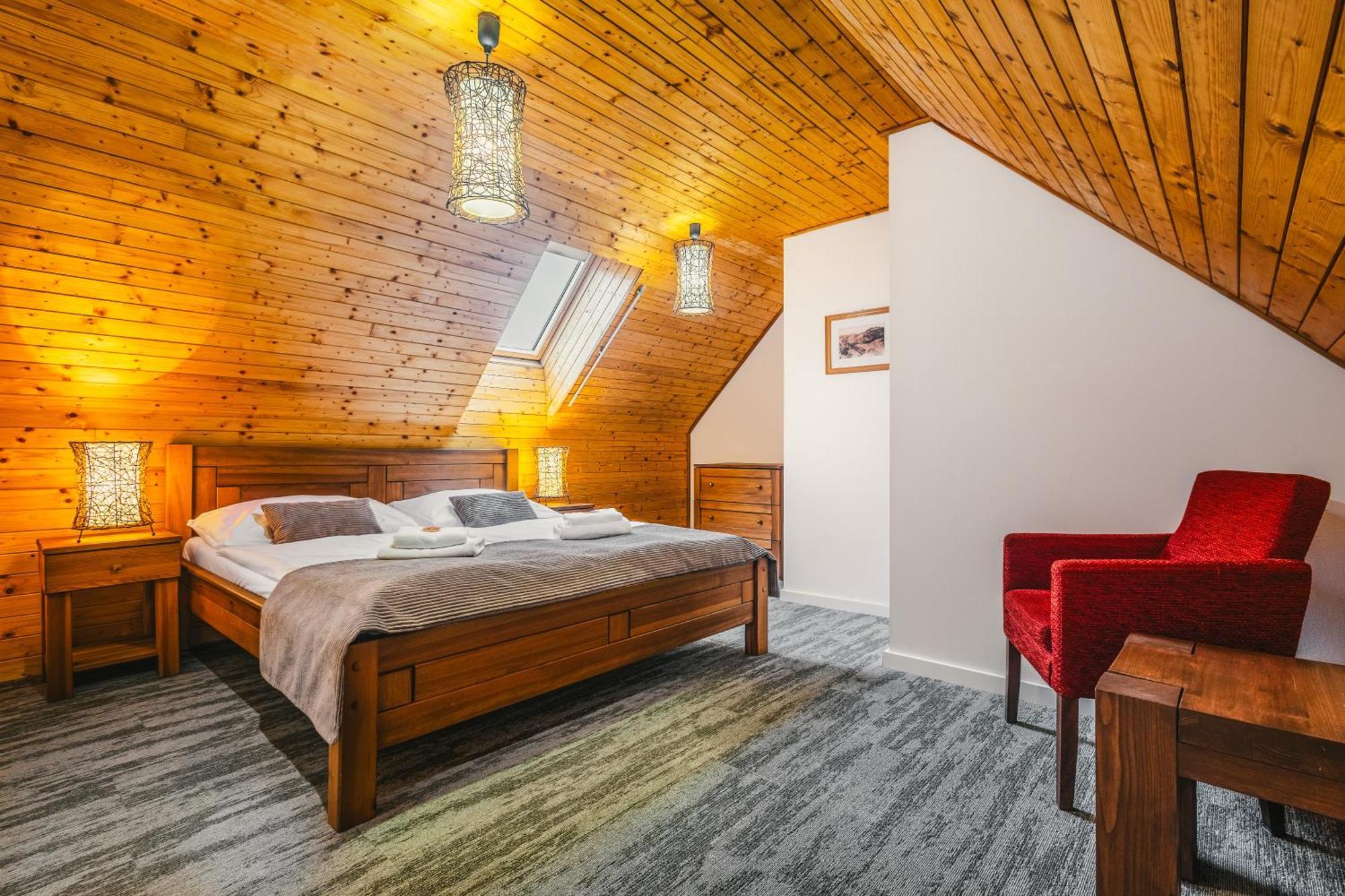 דמנובסקה דולינה Hotel Mikulasska Chata מראה חיצוני תמונה